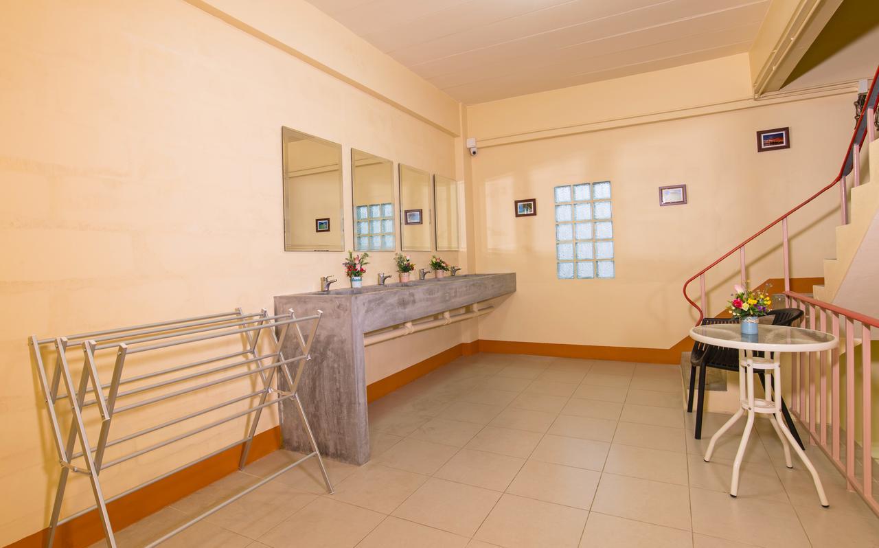Chaofar De Hostel Краби Экстерьер фото